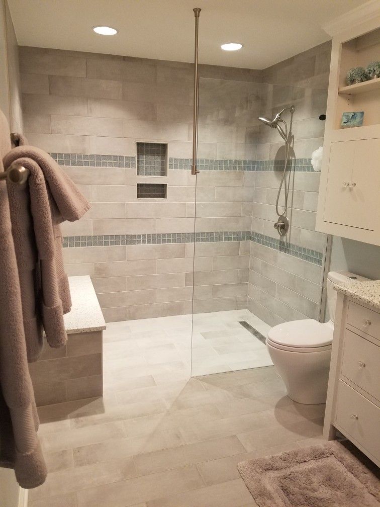 https://www.dadsconstruction.com/wp-content/uploads/2020/12/Curbless-Shower-with-Seat.jpg
